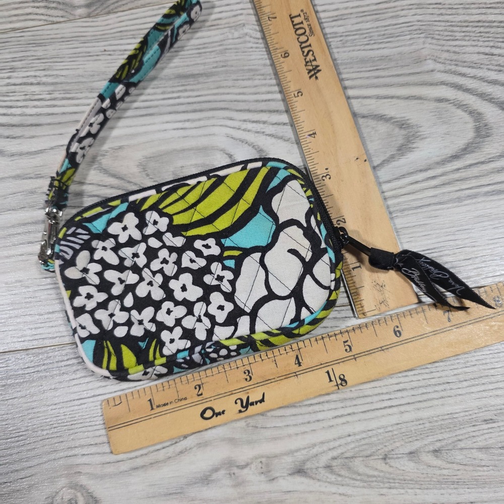 Vera Bradley Clip and Zip Small Wristlet in Island Blooms - Picture 4 of 4
